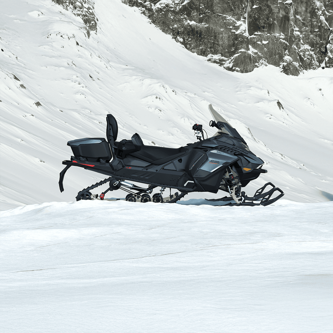 Ski-Doo Grand Touring LE with Platinum Package 2026 — фото 3