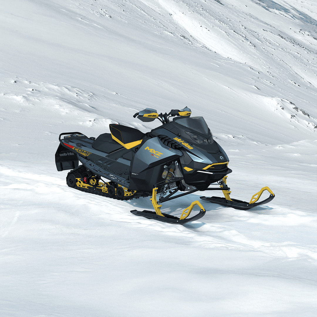 Ski-Doo MXZ X-RS with Competition Package 2026 — фото 3