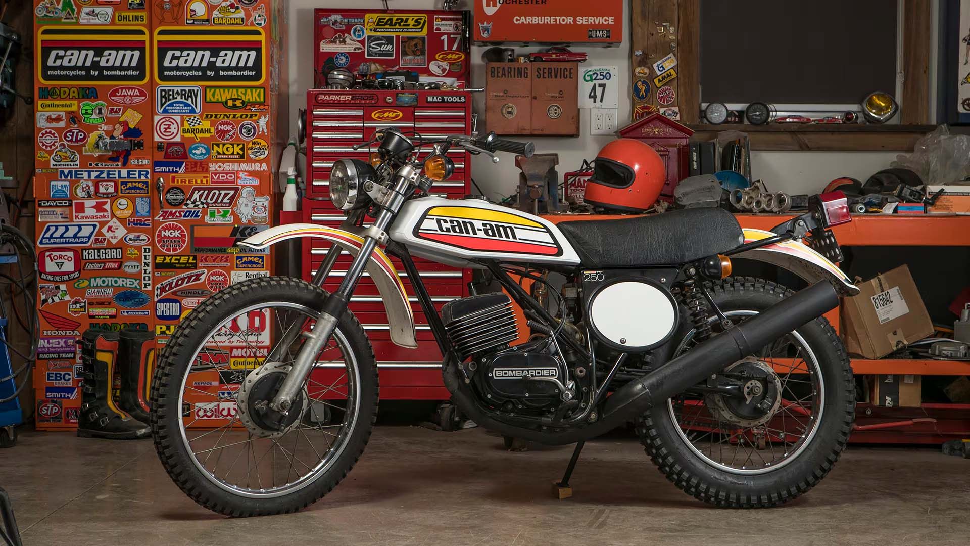 CAN-AM TNT